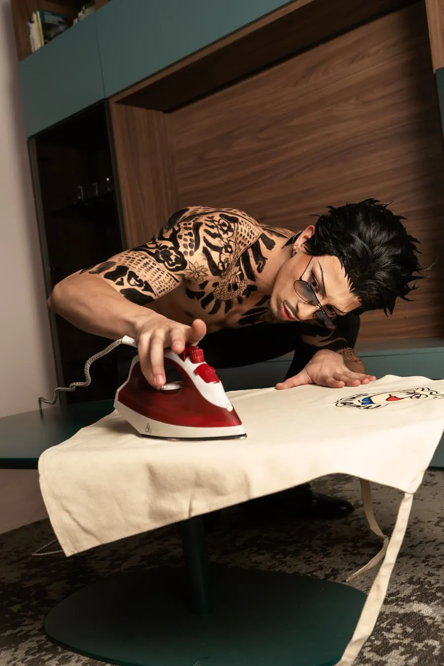 The Way of the Househusband · UltraParadise 19